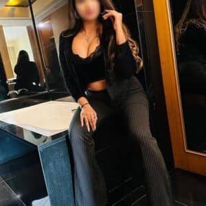 Mayra vip escort in delhi